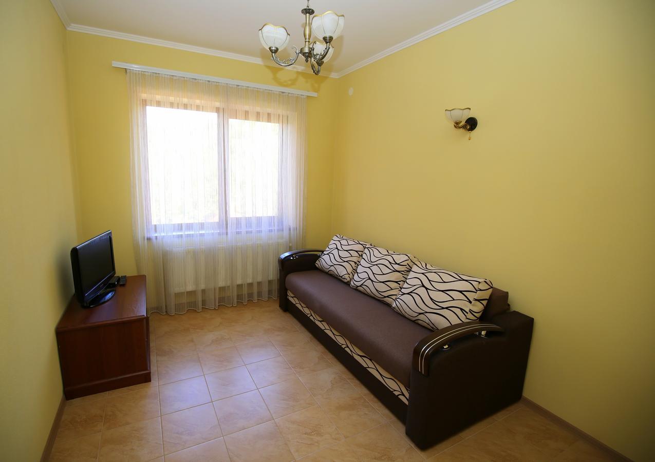 Пори Року Guest House Sinjak Eksteriør bilde
