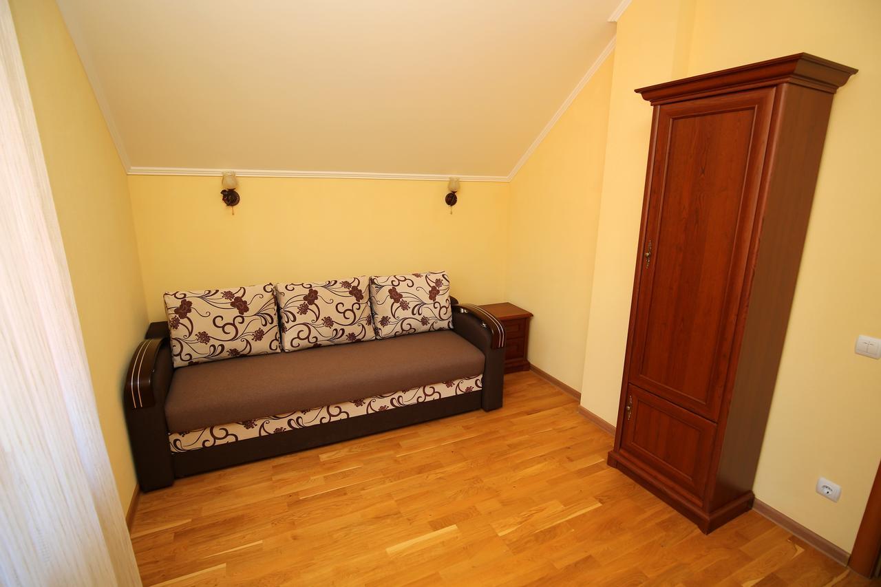 Пори Року Guest House Sinjak Eksteriør bilde