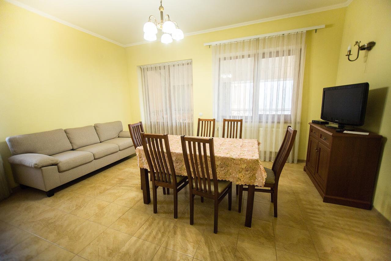 Пори Року Guest House Sinjak Eksteriør bilde